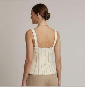 Corsé Estructurado con Varillas de Acero, Copas con Aros Integrados, Control Medio, Transpirable, de Secado Rápido, Faja Reductora de Abdomen para Uso Diario - Product Image 3