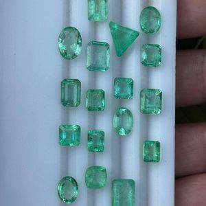 พลอยมรกตสีเขียวธรรมชาติจากโคลอมเบีย รูปทรงคละแบบ น้ำหนัก 1 ถึง 2 กะรัต คุณภาพ AA น้ำมันน้อย ขายส่ง ฟรีไซส์ กำลังเป็นที่นิยม - Product Image 3
