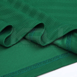 Maillot de football professionnel 100 % polyester respirant à séchage rapide, manches courtes, col en V, personnalisable avec le nom de l'équipe - Product Image 6