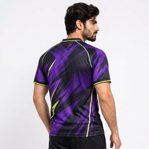 Maillot de football élégant conçu avec un tissu confortable et des coutures durables offrant une liberté de mouvement facile, une finition soignée et une fiabilité garantie. - Product Image 6