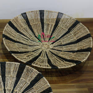 Ensemble de 3 disques muraux en herbe de mer artisanale, design contemporain personnalisable, pour la décoration de la chambre à coucher - Product Image 5