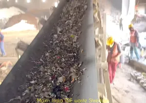 Broyeur de déchets en vrac élégant à double arbre semi-automatique, capacité supérieure à 5000 kg/h, machines de broyage du plastique - Product Image 5