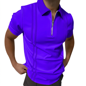 Polo à manches courtes blanc pour homme avec fermeture éclair et design rayé, tricoté, coupe classique, style sportif - Product Image 3