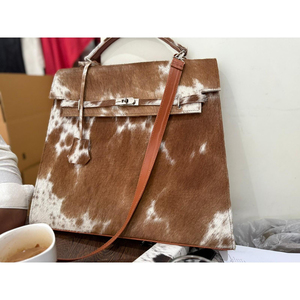 Sac à main de luxe en cuir de vachette pleine fleur avec rabat, décorations chaînes, classique, décontracté, grande capacité, deux sangles ouvertes - Product Image 4