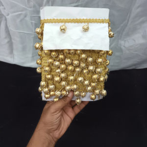 Accessoires de Mariage en Dentelle JARI Écologique Brodée Florale Colorée avec Détails Intricats et Motifs 3D (Chaussures) - Product Image 1