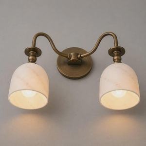 Lámpara de Pared Moderna de Doble Pared con Pantallas de Mármol, Acabado en Latón Antiguo, para Baño - Product Image 4