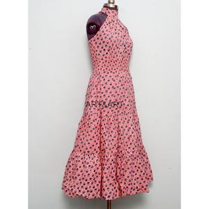 Robe longue ample en coton écologique respirant et lavable pour femme, col en V, épaules dénudées, imprimé palmiers, vente en gros - Product Image 3