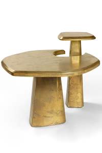 Mesa auxiliar de metal que ahorra espacio, maximizando la utilidad en espacios reducidos sin perder la elegancia - Product Image 4