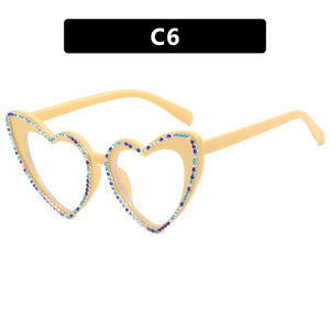 Retro Diamond-Studded Heart-Shaped Flat-Lens Arrival Anti-Blue Light Fashion Heart-Shaped <b>Frames</b> Women's Unique Sunglasses - Product Image 4