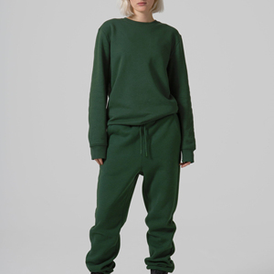 Stylish Lightweight 2-Piece Track Suit for Women High Quality Custom Designed Color Size Winter Wear Tracksuit <b>Set</b> For Women - Product Image 2