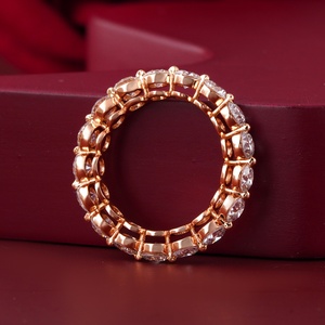 Anillo de Eternidad con Diamantes Cultivados en Laboratorio de 2.51 CT, Oro Rosa de 14K, Montura Compartida, Anillos Elegantes con Diamantes - Product Image 4