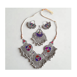 Ensemble de bijoux tribaux Kuchi faits à la main comprenant un serre-tête, des boucles d'oreilles et un collier - Product Image 1