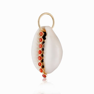Pendentif en Or Jaune 14 carats avec Coquillage Cauris Naturel et Pierre Précieuse Corail, Bijoux Fins en Gros - Product Image 2