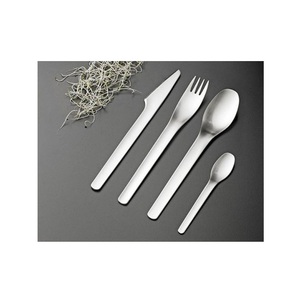 Cubiertos Prácticos de Acero Inoxidable Heritage Diseñados para Brindar Comodidad a la Cena Familiar Mediante un Rendimiento y Valor Confiables - Product Image 5