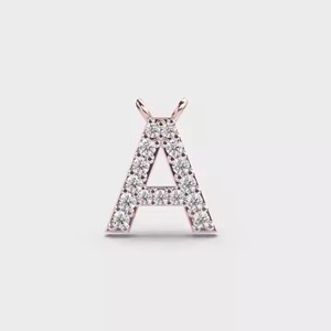 Pendentifs et breloques en forme de lettre _R_ - Pendentif diamant 'R' plaqué or 18 carats et argent - Style classique - Pendentif unisexe - Product Image 1