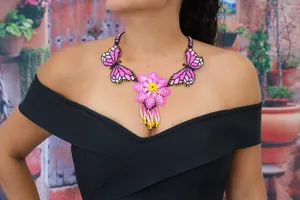 Collier papillon mexicain élégant de haute qualité pour anniversaire, Noël, mariage, anniversaire de mariage - Product Image 5