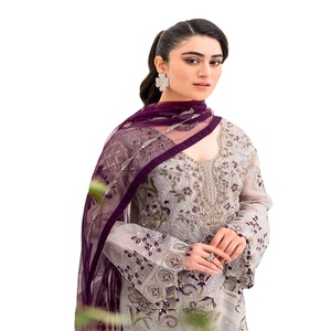 Ramsha Vol เสื้อผ้าอินเดียและปากีสถานปัก M-8สำหรับเจ้าสาว lehnga choli สุดหรู - Product Image 1