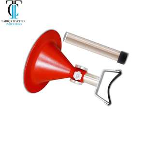 Soporte Ajustable de Acero para Pezuñas, Herramienta Veterinaria Equina, TARIQ CRAFTED INDUSTRIES - Product Image 5