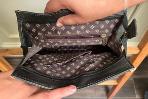 Sac à dos élégant en fourrure de vachette unisexe véritable sac d'école de style occidental 2-en-1 multi-usage avec des accents élégants en fourrure de vachette - Product Image 6