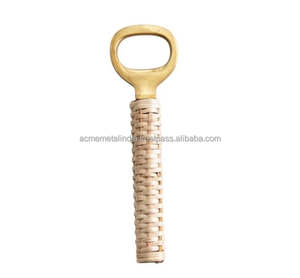 Ouvre-bouteille trapèze personnalisé de meilleure qualité en laiton et acier inoxydable pour le vin, fourniture en gros pour les mariages et les événements - Product Image 6