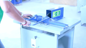 เครื่องจักรสำหรับจัดเรียงขนาดแท่งไม้ไผ่  งานหนัก ความแม่นยำสูง สำหรับการแปรรูปไม้ไผ่ ใช้สำหรับตกแต่งแท่งธูป ให้ขนาดสม่ำเสมอ - Product Image 4