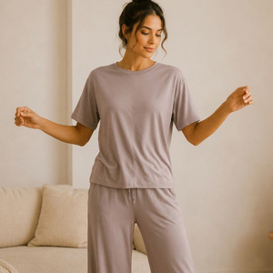 Ensemble de vêtements de détente d'été pour femmes, à carreaux, doux, en spandex, respirant, avec short longueur genou, décontracté, pour la maison et le sommeil - Product Image 2
