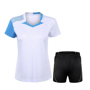 Ensemble de t-shirt et short de tennis de table personnalisé en polyester sublimé respirant à col en V et taille élastique pour unisexe, badminton, tennis - Product Image 2