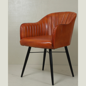 Silla de Comedor de Cuero Premium Color Marrón con Tapicería Hecha a Mano y Patas de Metal Resistentes a Precio de Exportación - Product Image 3