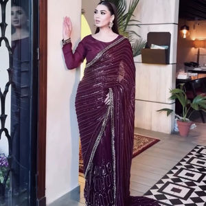 Sari en soie Royal Kasturi avec broderie de paillettes et travail Dori, élégante blouse en satin japonais, style Bollywood, tenue de soirée - Product Image 1