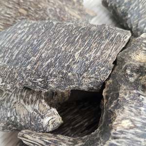 Chispas y Bloques de Agarwood Vietnamita Natural AAA Plus B11-ZH-015 para Incienso - Product Image 6