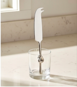Juego de espátulas para queso de diseño antiguo con mango de aluminio fundido, ideal para uso en la cocina, bodas, cenas y hoteles. - Product Image 4