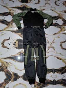 Combinaison de saut en parachute Sky Glide Pro avec logo imprimé sur le devant, aérodynamique, pour la chute libre et les sports extrêmes, fabrication sur mesure - Product Image 2
