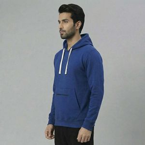 Sweat à capuche pour homme bleu roi, avec poche kangourou, en polaire décontracté, personnalisable avec logo, streetwear - Product Image 3