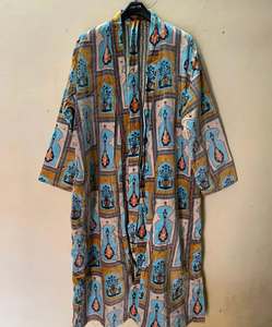 Kimono de terciopelo amarillo con estampado de pájaros, el más vendido, vestido informal, regalo perfecto de un exportador y fabricante indio. - Product Image 6