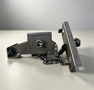 WAI TICK MALAYSIA ชุดติดตั้งล้ออะไหล่แบบ Heavy Duty สำหรับล้อรถบรรทุก 8 รู - Product Image 3