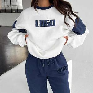 Ensemble de survêtement deux pièces de haute qualité avec logo personnalisé, couleur unie, pour femme, comprenant un sweat à capuche et un pantalon de jogging - Product Image 2