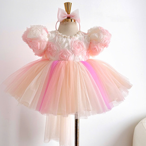 Robe de bal florale pour filles 176 avec corsage rose 3D, jupe en tulle pastel et grand nœud au dos pour occasions spéciales par l'usine Nhung Nguyen - Product Image 1