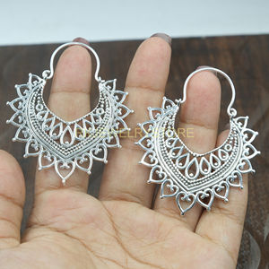 Boucles d'oreilles pendantes ethniques en argent sterling 925, motif cœur filigrané vintage, croissant de lune tribal bohème, pour femme - Product Image 4