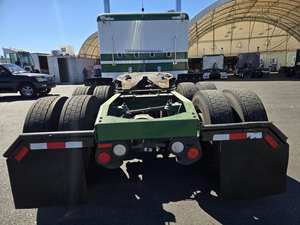 Camion tracteur routier longue distance 6x4 avec cabine couchette, diesel, transport lourd - Product Image 4