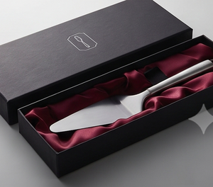 Simple Silver Finished Stainless Steel Cake Server Triangle Shape Perfect For Home <b>Kitchen</b> Bakery Shop And Catering Use - Product Image 3
