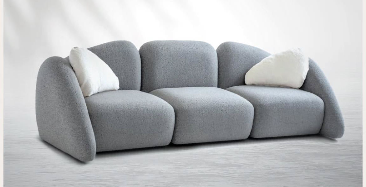 สีเทาเข้ม