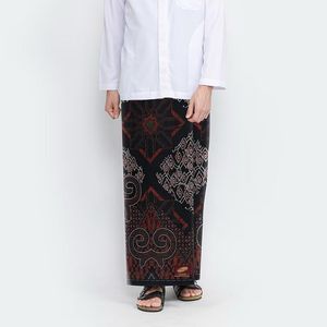 ATLAS Idaman Batik <b>Sarong</b> for Men - Product Image 1