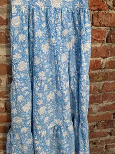 เดรสยาวผ้าเรยอนสำหรับผู้หญิงเดรสยาวคอปกสี่เหลี่ยมมีสไตล์ฤดูร้อนแขนกุดพิมพ์ลายดอกไม้ - Product Image 3