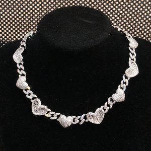 Collar de eslabones de corazón con incrustaciones de moissanita, cadena de tenis de lujo, joyería llamativa, estilo hip hop y streetwear, regalo para mujeres y hombres - Product Image 2