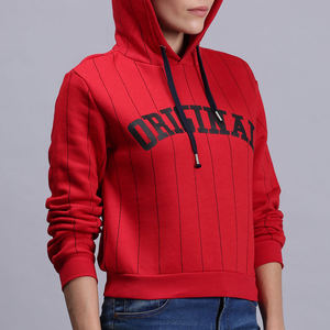 เสื้อสเวตเตอร์ไหมพรมมีฮู้ดสีแดงสำหรับผู้หญิง พร้อมลายปักแบบเรียบง่าย ผ้าฝ้ายสวมใส่สบาย แขนยาว เหมาะสำหรับฤดูหนาว - Product Image 3