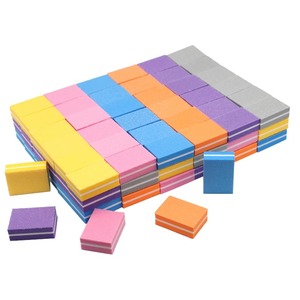 Lime à ongles double face OME en éponge, grain 180, motif droit, réutilisable pour le soin des ongles, ensemble rose, bleu, violet, jaune, orange, gris - Product Image 3