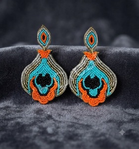 Jazib Creations Boucles d'oreilles pendantes bohèmes à perles pour femmes, style tendance, plaqué argent antique, pour soirée - Product Image 1