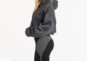 Haut court à capuche en polaire brodé sur mesure de haute qualité pour femme, style hip-hop, en soie pulsée, streetwear, grande taille, hiver - Product Image 6