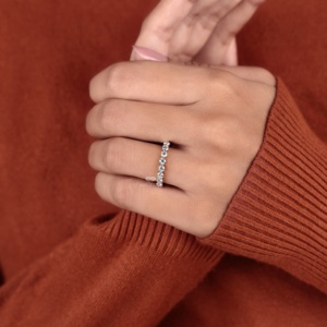 Anillo de Boda de Oro de 14K con Diamantes Cultivados Redondos de Punta Compartida y Eternidad Completa, Anillo Apilable para Aniversario, Joyería al por Mayor - Product Image 4