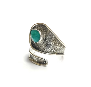 Elegant Classic <b>Emerald</b> 925 <b>Silver</b> Adjustable <b>Ring</b> Dainty Teardrop Stone Trendy Textured Design Band Wedding Party Wear - Product Image 2